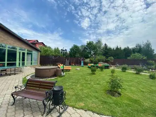Lobnya Vip Big House - 2