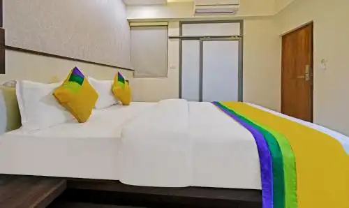 Treebo Trip Deluxe Inn Pondibazar - 25