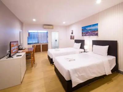 Crystal Resort Korat - 2