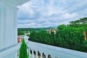 Peach Valley Hotel Dalat, Далат