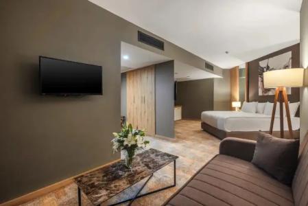 Grand Sapphire City - 58