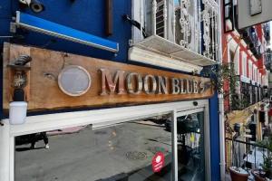 Отель «Moon Blue Suites», Стамбул