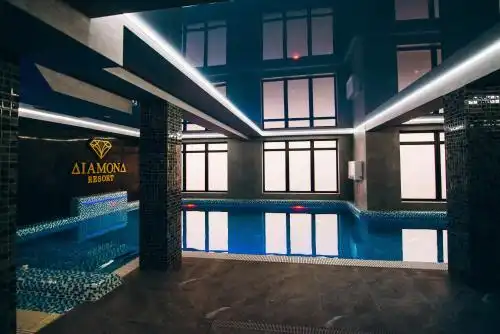 Diamond Resort Black - 19