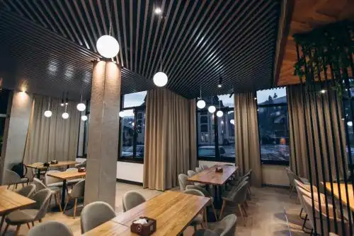 Diamond Resort Black - 33