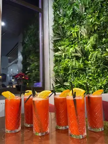 Diamond Resort Black - 35