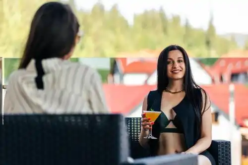 Diamond Resort Black - 37