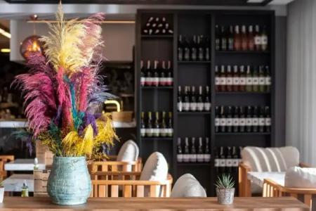 Bossuite Business - 28