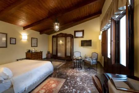 Principe Lampedusa Boutique - 4