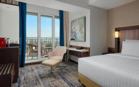 Courtyard by Marriott - 120