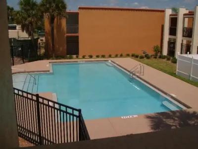 WoodSpring Suites Orlando Kissimmee Maingate - 10
