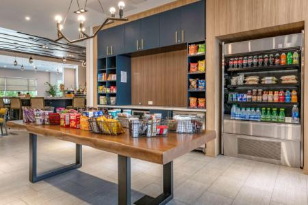 Cambria Orlando Airport - 12