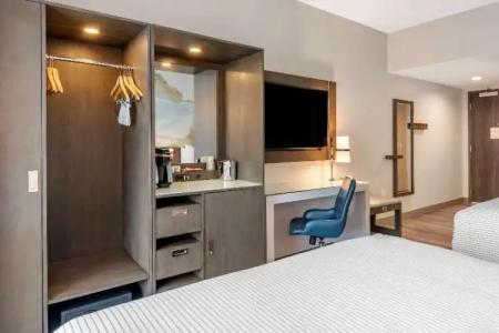 Cambria Orlando Airport - 44