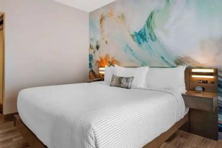 Cambria Orlando Airport - 32