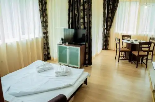 Apart Sirona - 28
