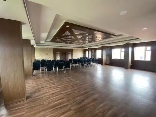 Connects Palm Tree - 6