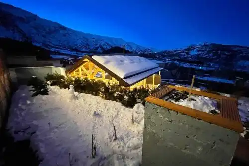 Luxury Infinity Villa - 3
