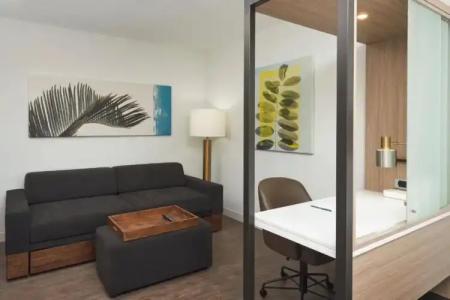 SpringHill Suites by Marriott Orlando Lake Nona - 13