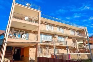 Отель «Грандлоо», Лоо