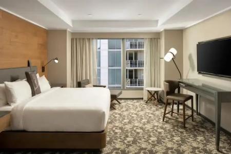 Epicurean Atlanta, Autograph Collection - 108