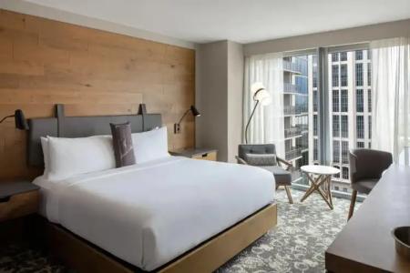 Epicurean Atlanta, Autograph Collection - 4