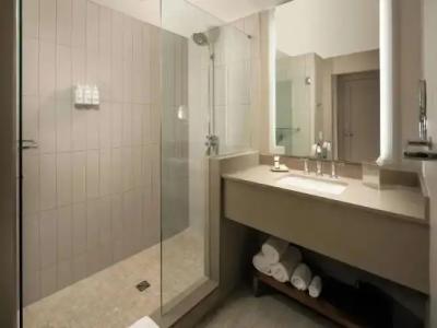 Epicurean Atlanta, Autograph Collection - 55