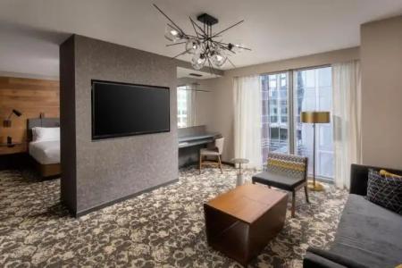 Epicurean Atlanta, Autograph Collection - 59