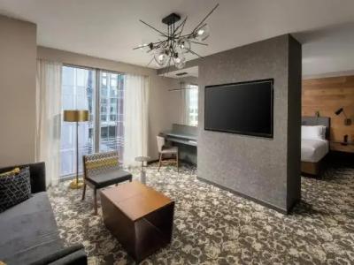 Epicurean Atlanta, Autograph Collection - 54