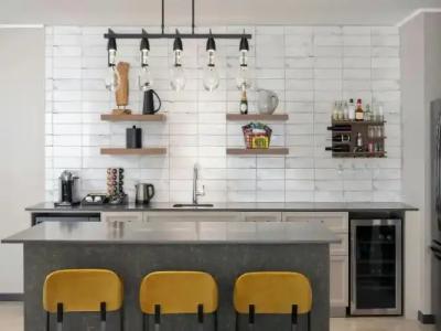 Epicurean Atlanta, Autograph Collection - 101