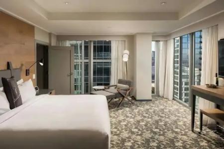 Epicurean Atlanta, Autograph Collection - 123