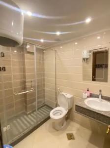 Pyramids Height - 18