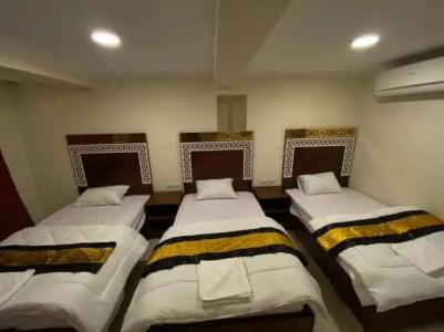 Pyramids Height - 27