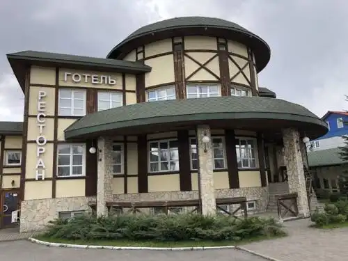 Опалковый Замок - 0