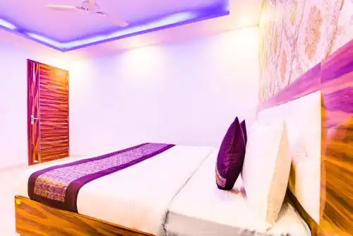 Fabulous - Delhi Airport - 14