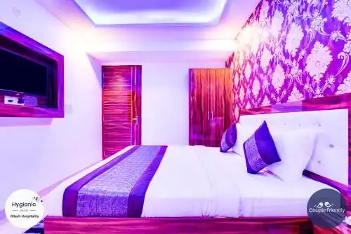 Fabulous - Delhi Airport - 13