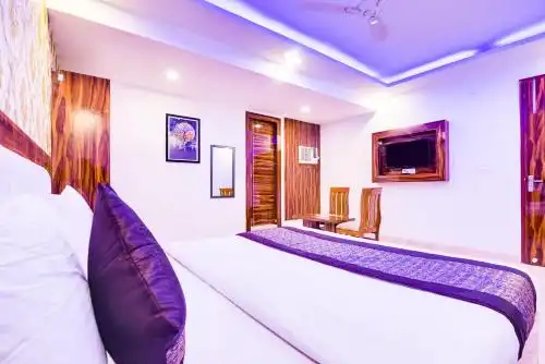 Fabulous - Delhi Airport - 27