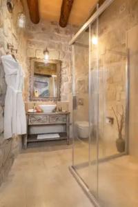 Elysion Cave Suites - 27
