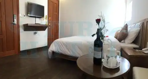 Yuri - 2