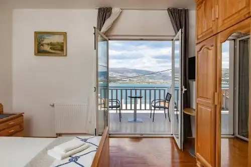 Buenavista Beach House Trogir - 20