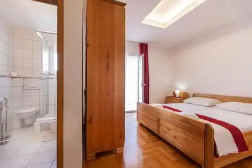 Buenavista Beach House Trogir - 16