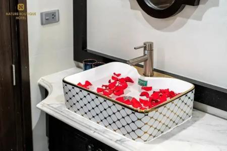 Nature Boutique - 55