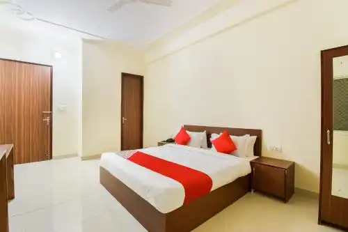 Oyo 26219 The Prince Park - 12