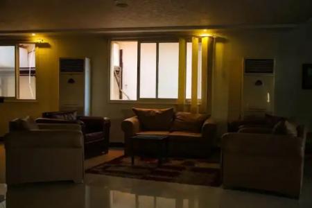 Boulevard Apartment - 9