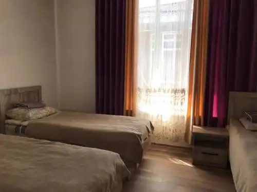 Paris - 6
