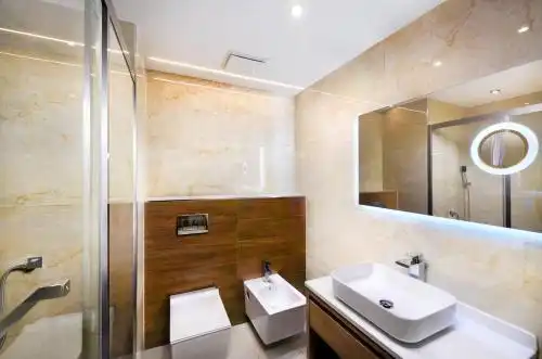 Akvamarín - 1