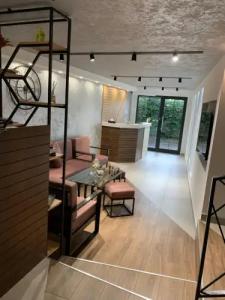 Vertoni Yerevan - 27