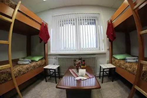 Hostel Adres - 61