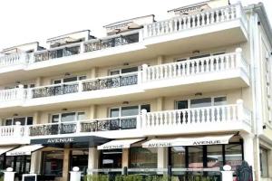 Hotel «Avenue», Равда