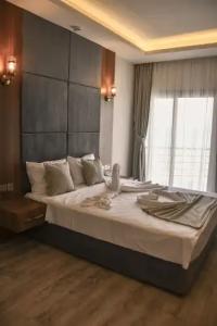 Mimoza Seafront & Beach - 63