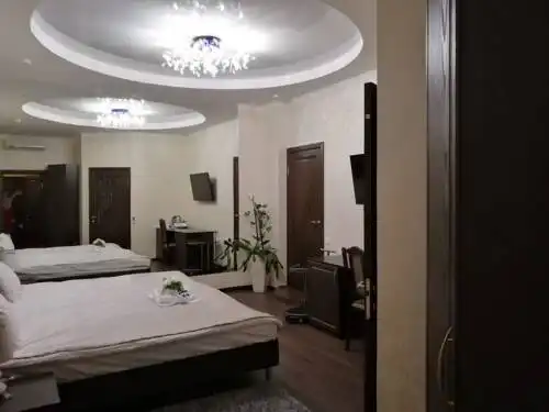 Стороны Света отЭль в Петровской - 9
