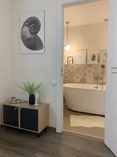BonApart StudioLine Калашникова, 11 - 2